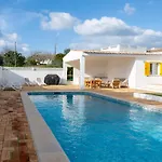 Villa Caran Lagos