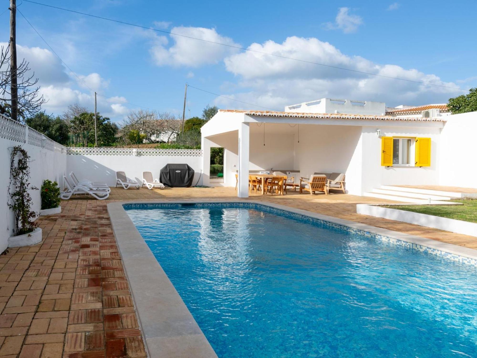 Caran Holiday home *